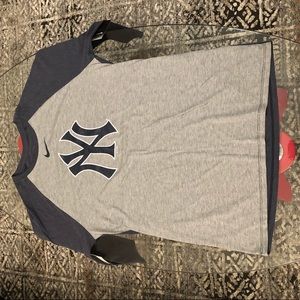 Nike Yankee Shirt